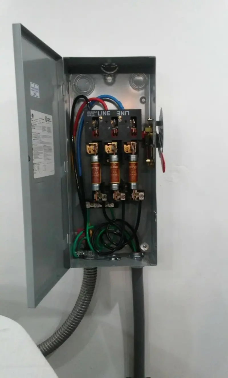 Three-phase disconnect switch installed for Smoke Detector Installation in Palm Springs